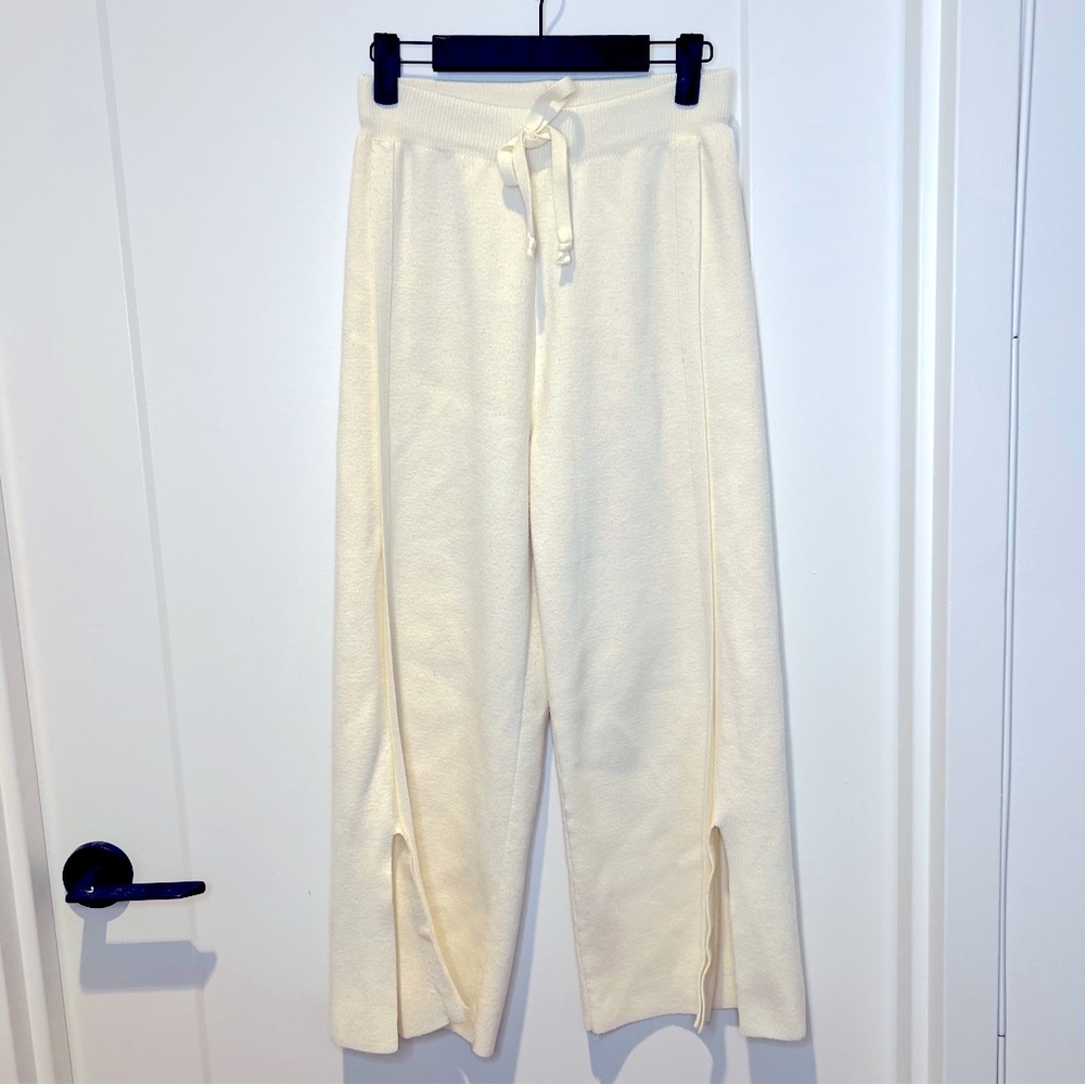Ribbed Wide Leg Knit Pants
